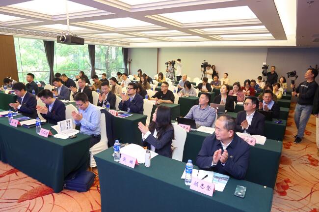 是什么“黑科技”让记者流连忘返？全国30余家主流媒体走进2026国际足联世界杯